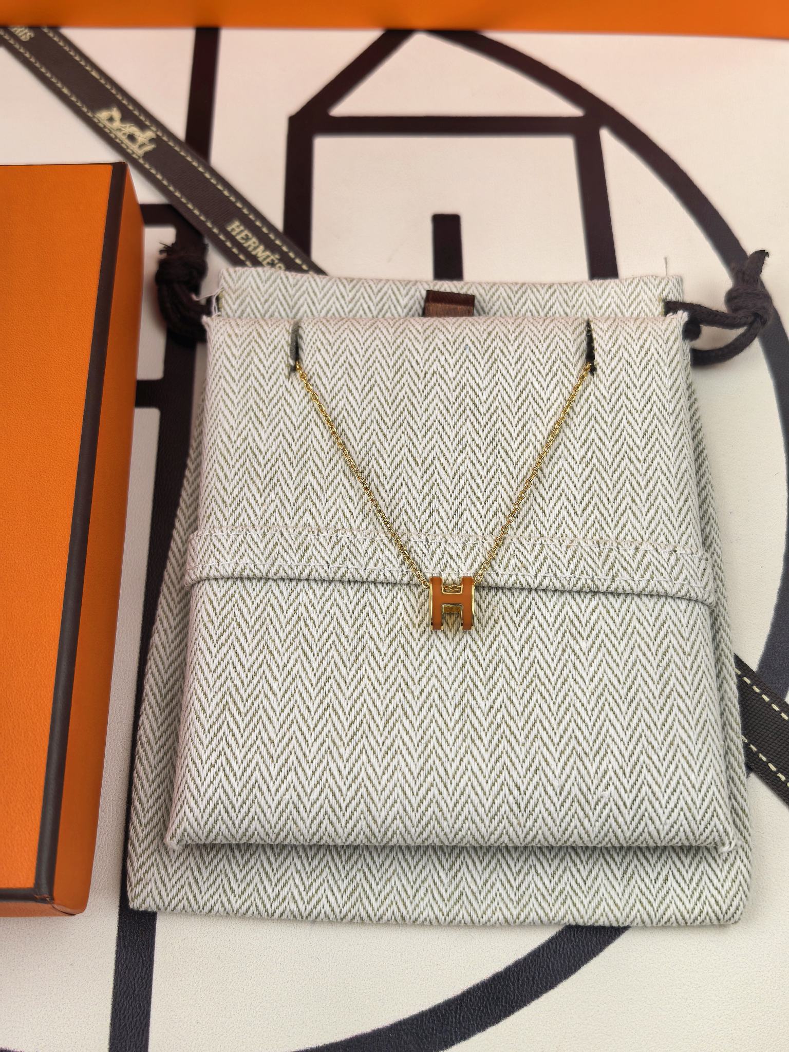 Hermes necklace-32
