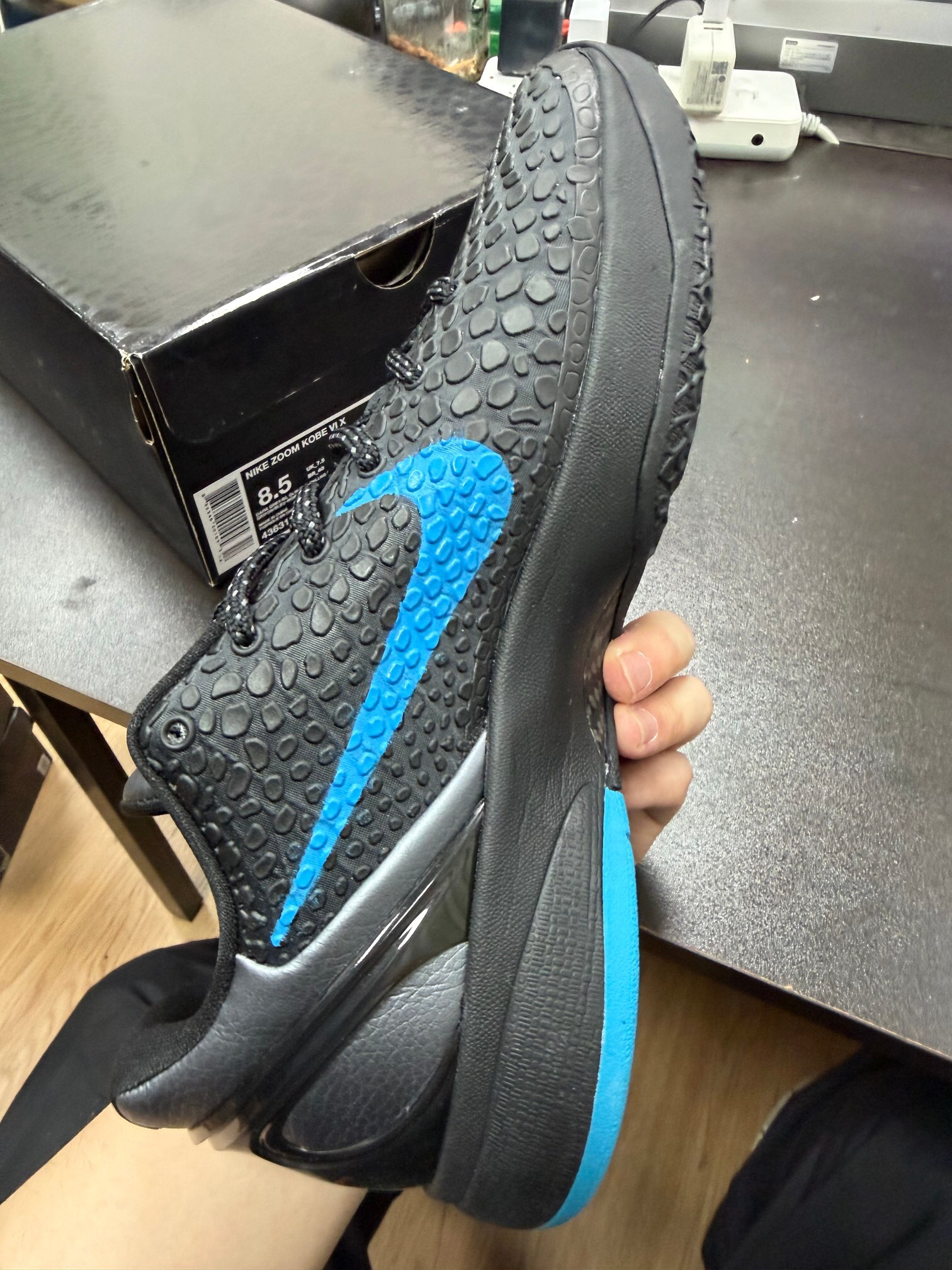 Nike Sneakers-111