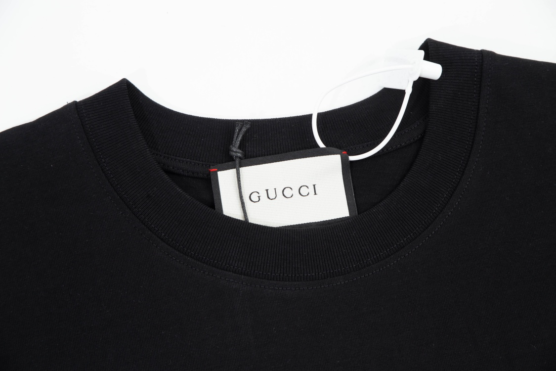 Gucci clothing-68