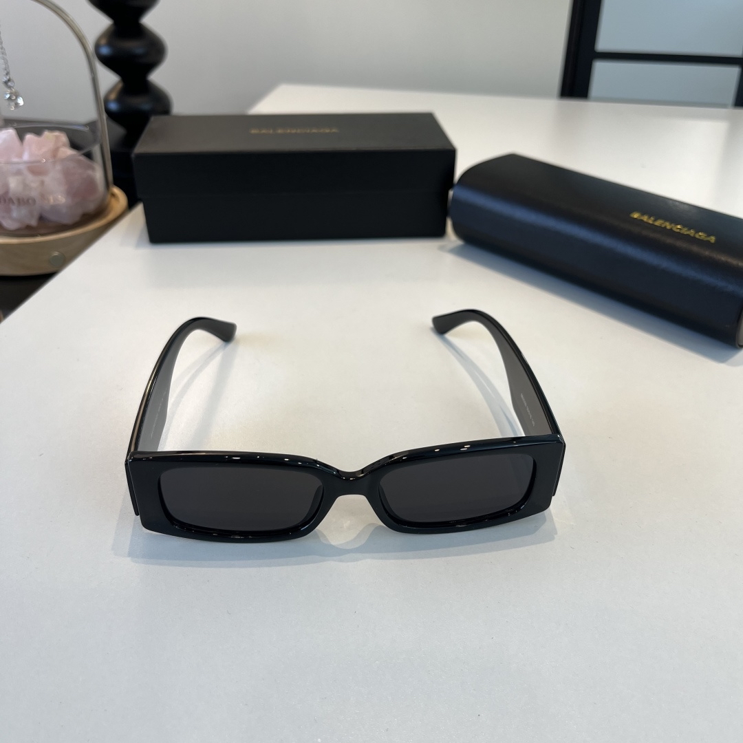 Balenciaga glasses-41