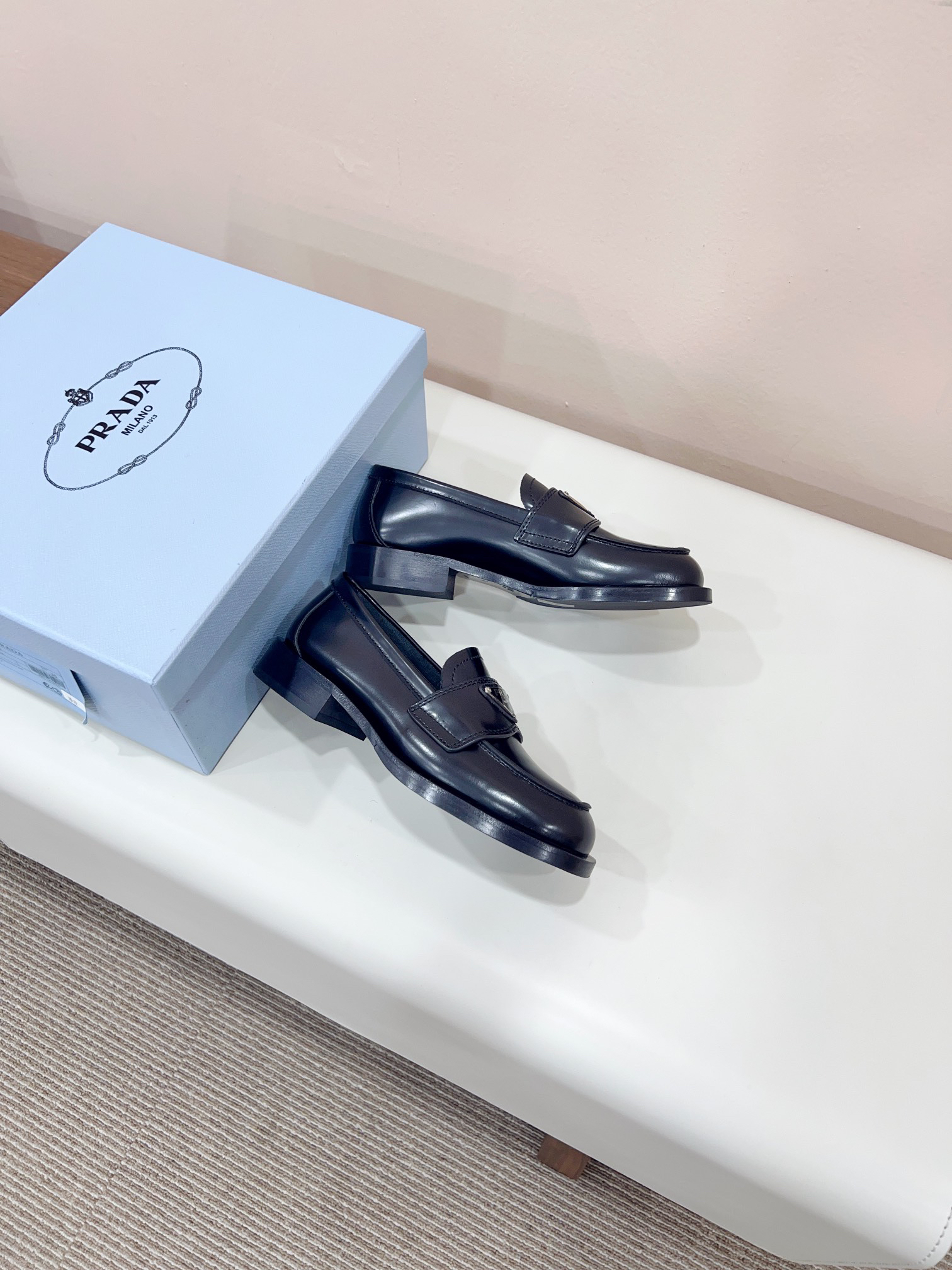 Prada women's leather shoes-16