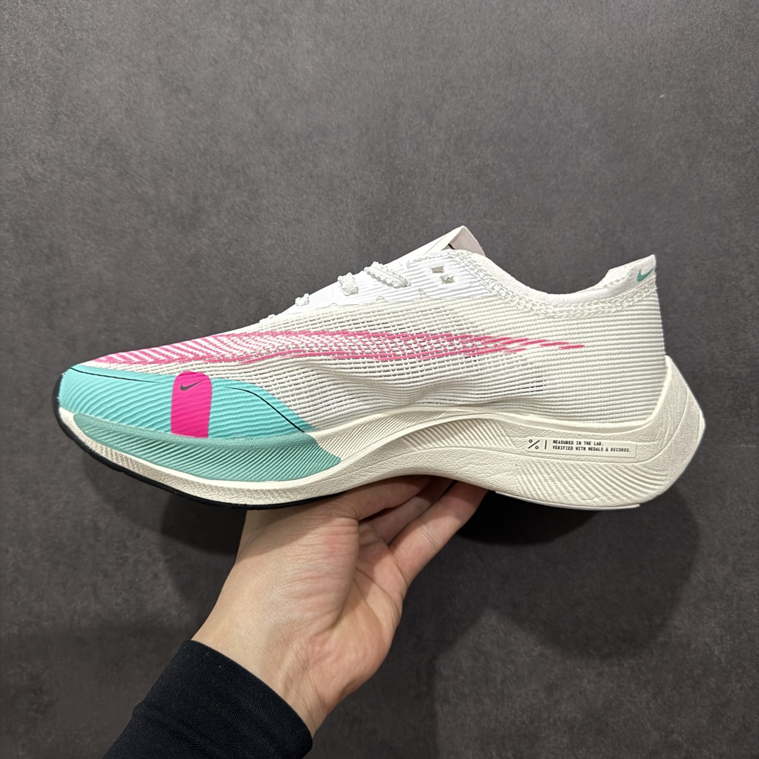 Nike Sneakers-295
