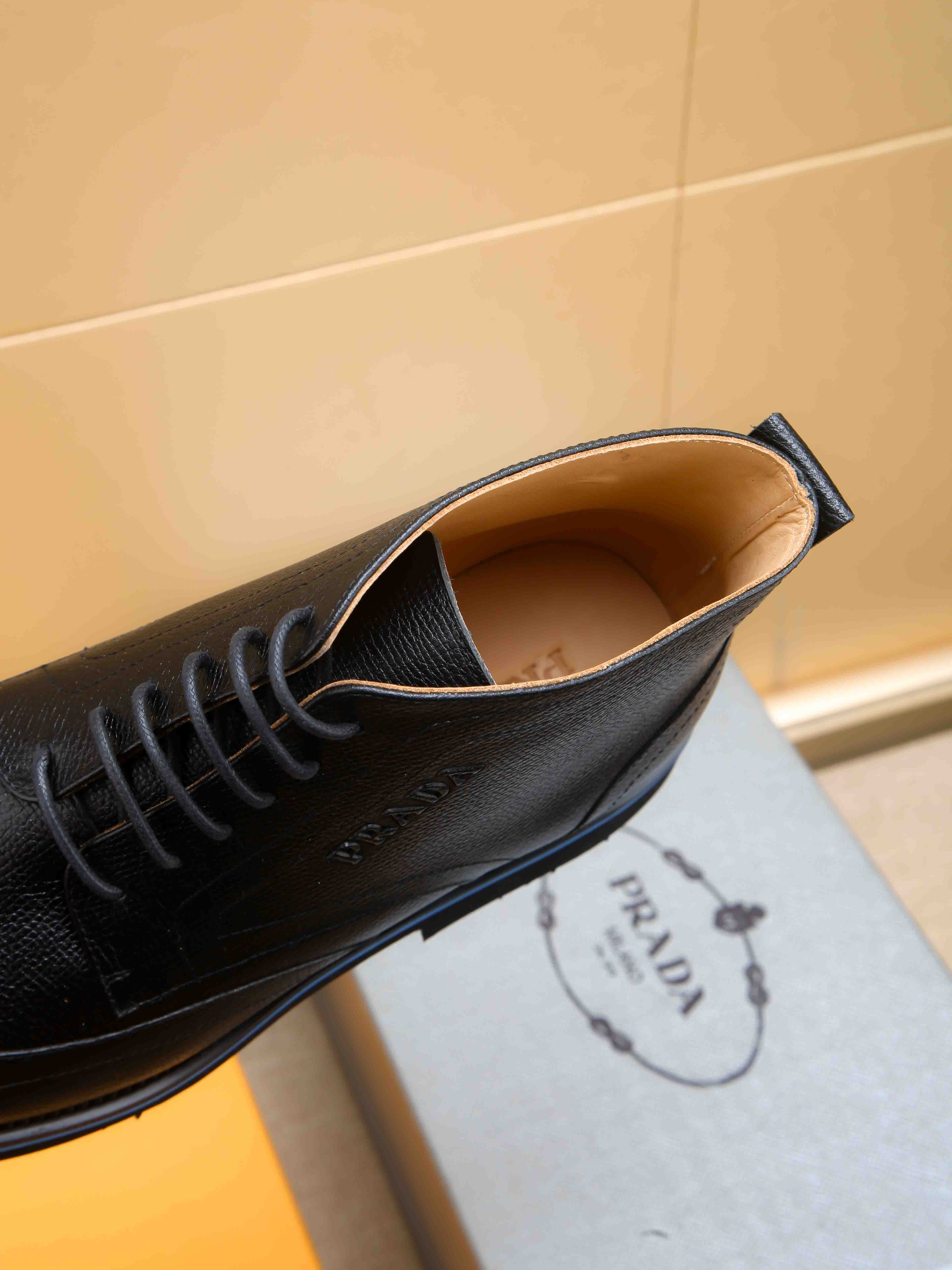 Prada men's leather shoes-83