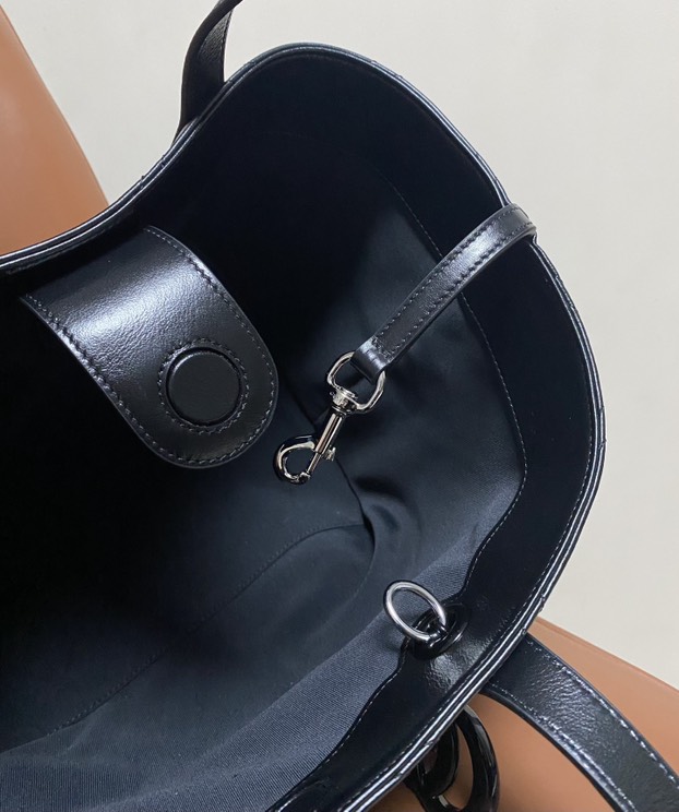 Gucci new bag-220