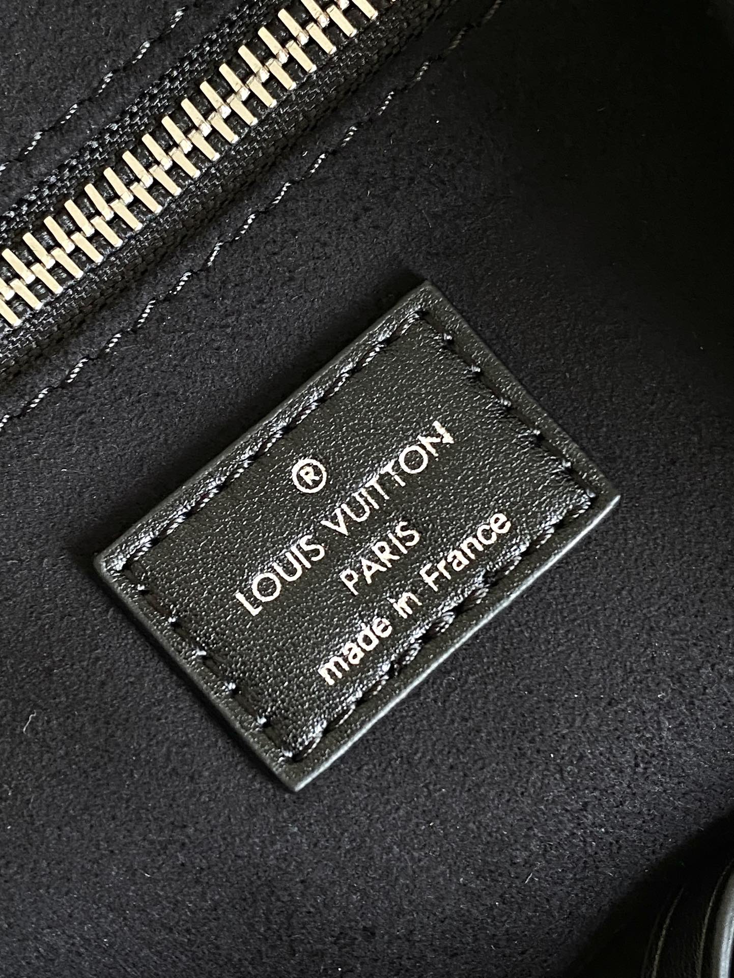 Louis Vuitton bag-33