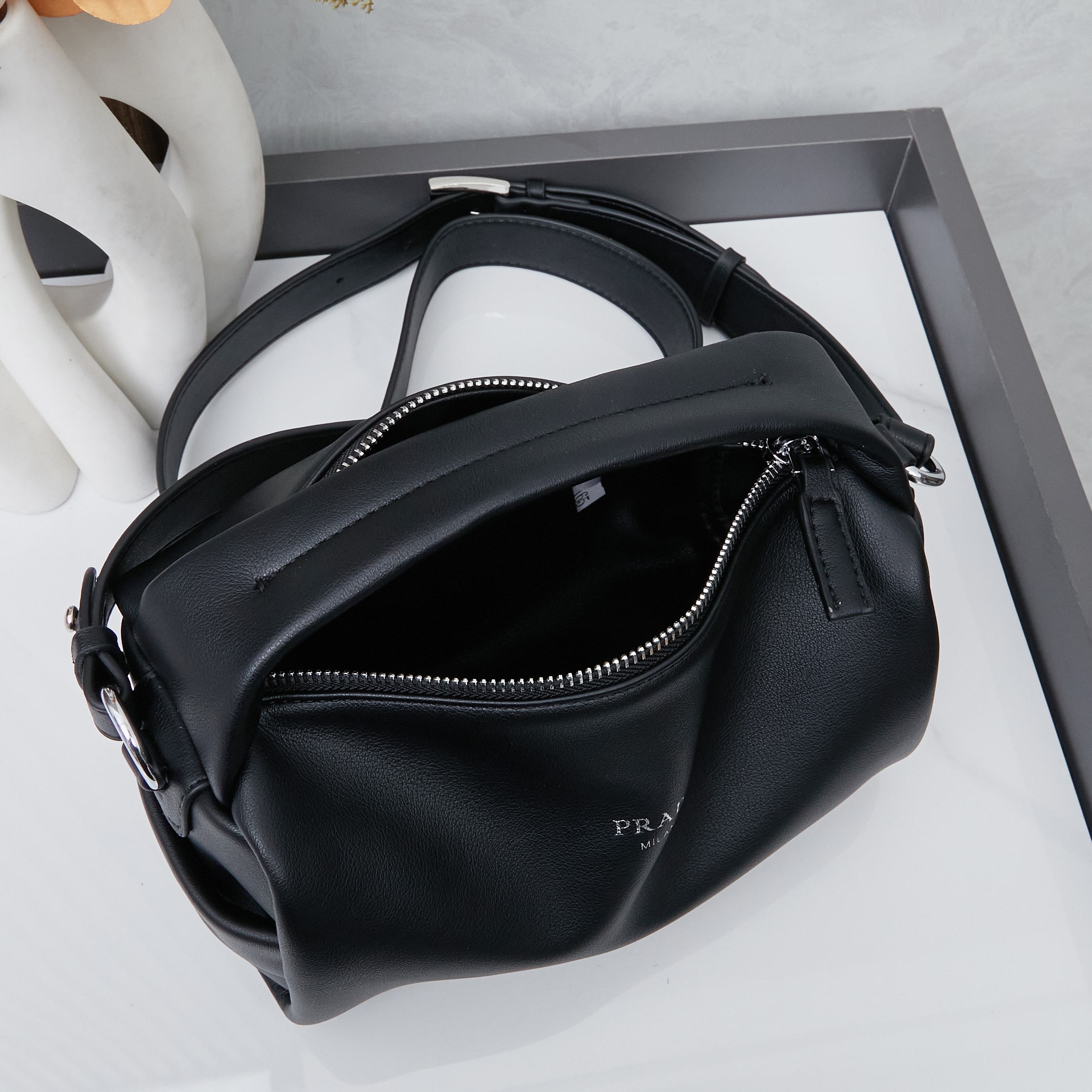 Prada bag-92