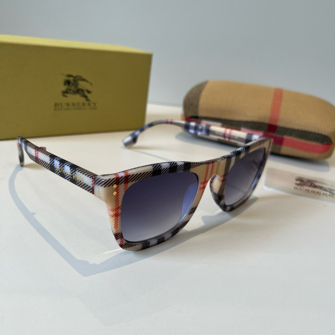 Burberry glasses-16