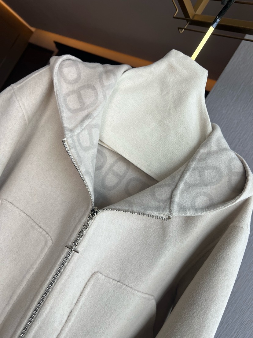 Hermes Clothing-317