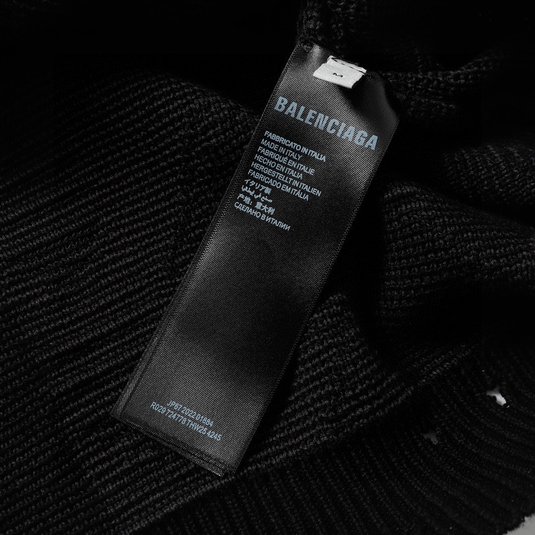 Balenciaga Clothing-256