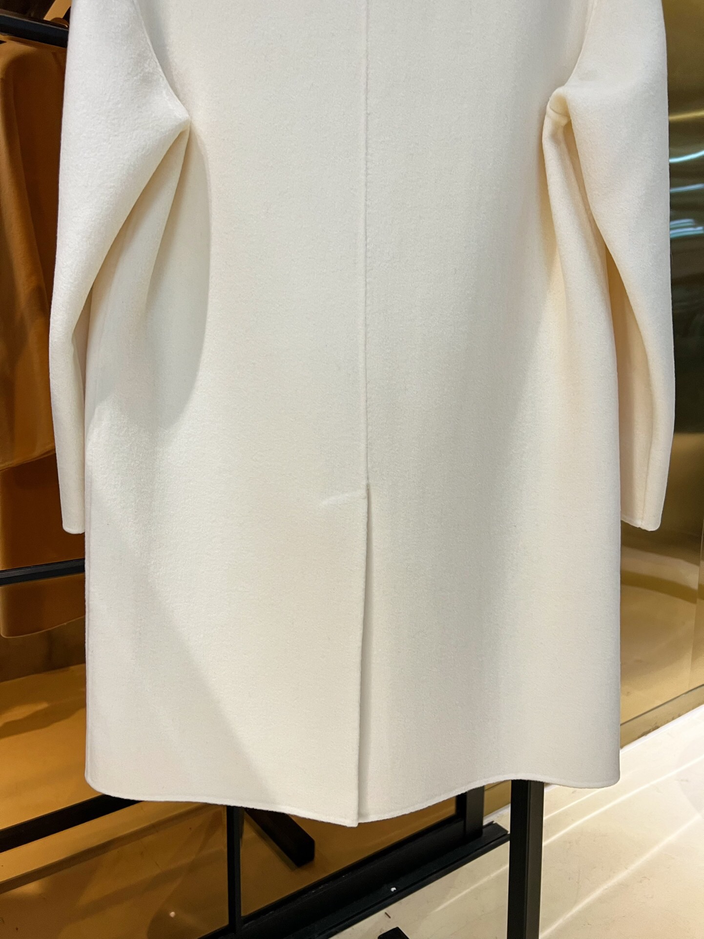 Hermes Clothing-347