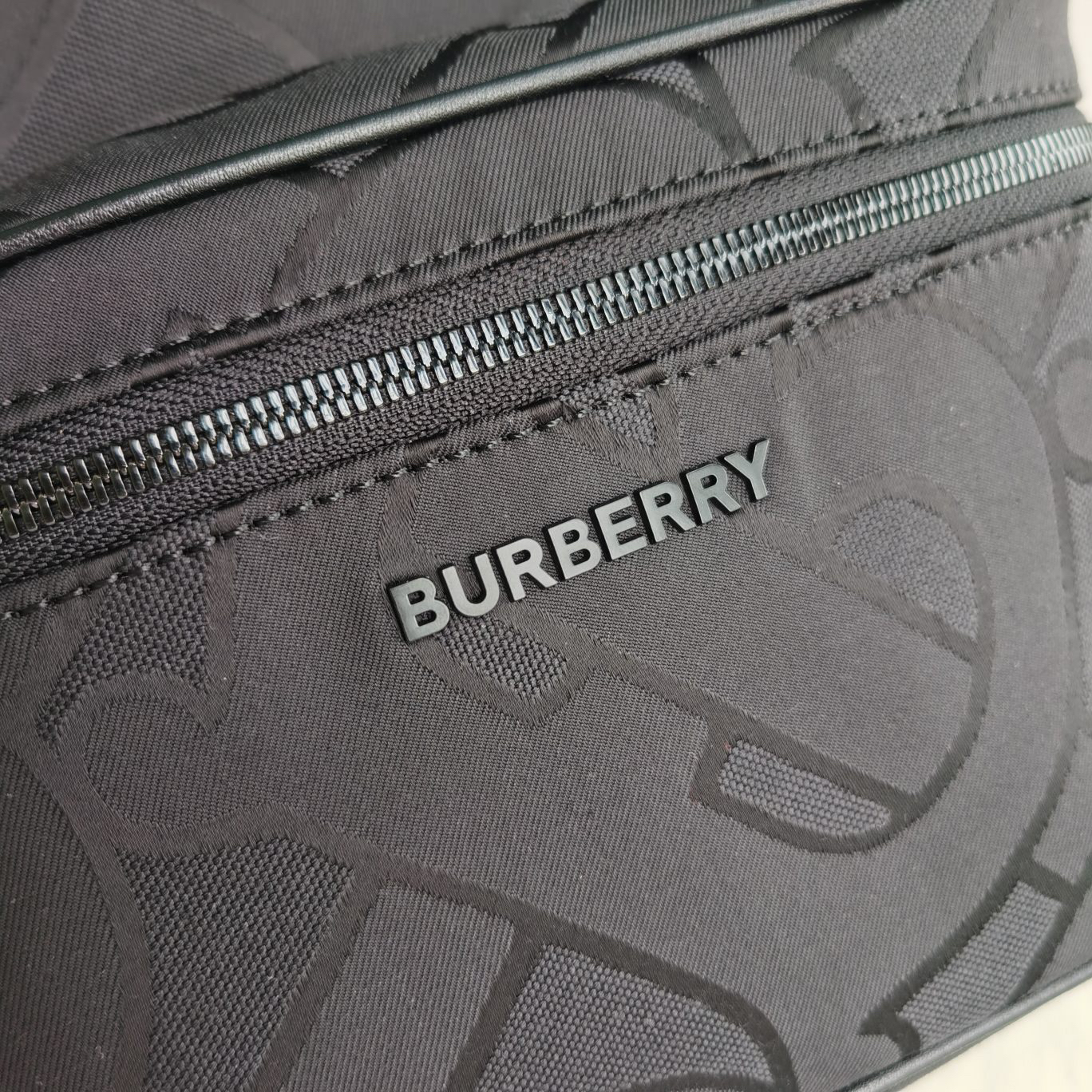 Burberry bag-128