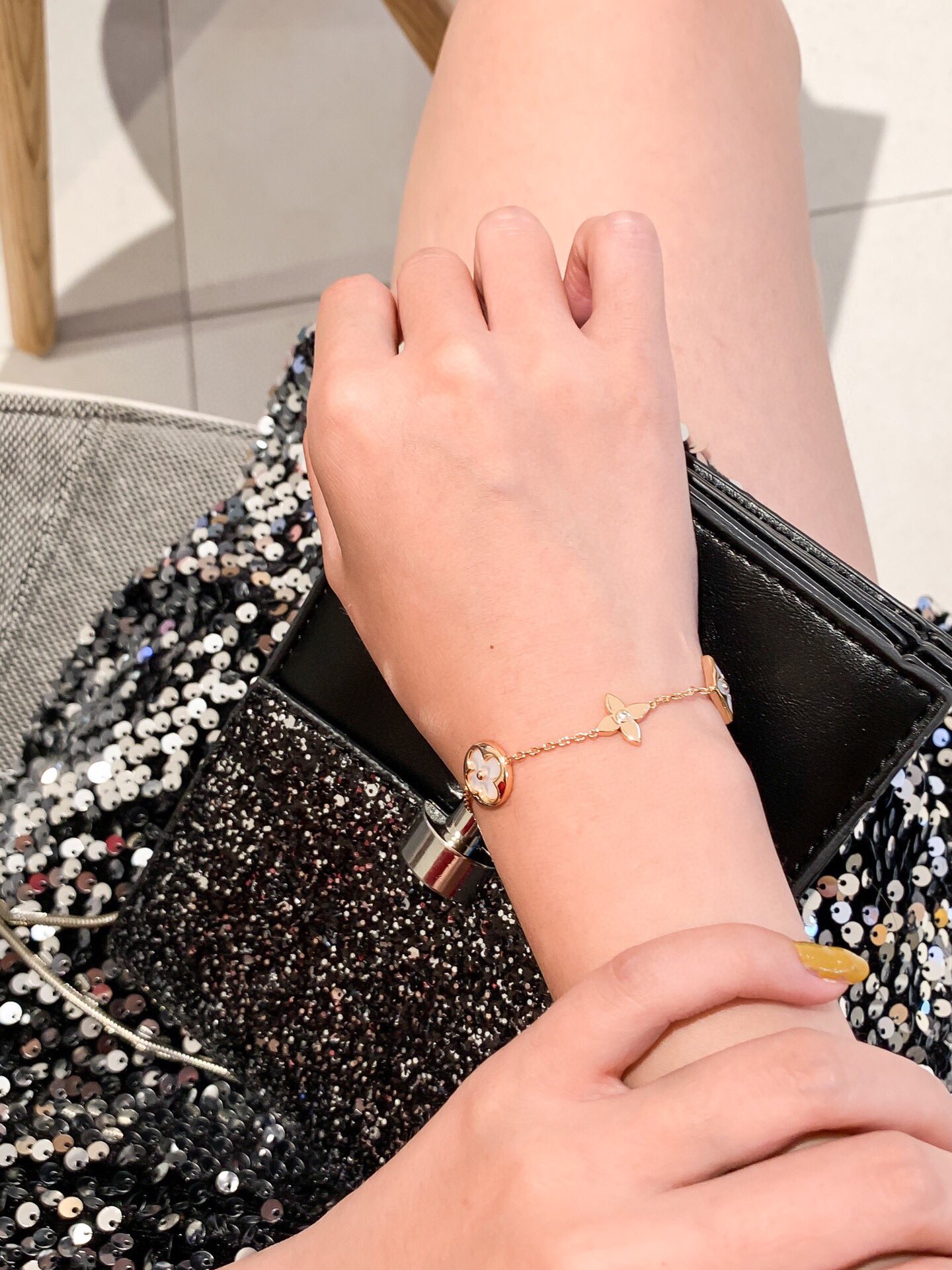 LV Bracelet-7