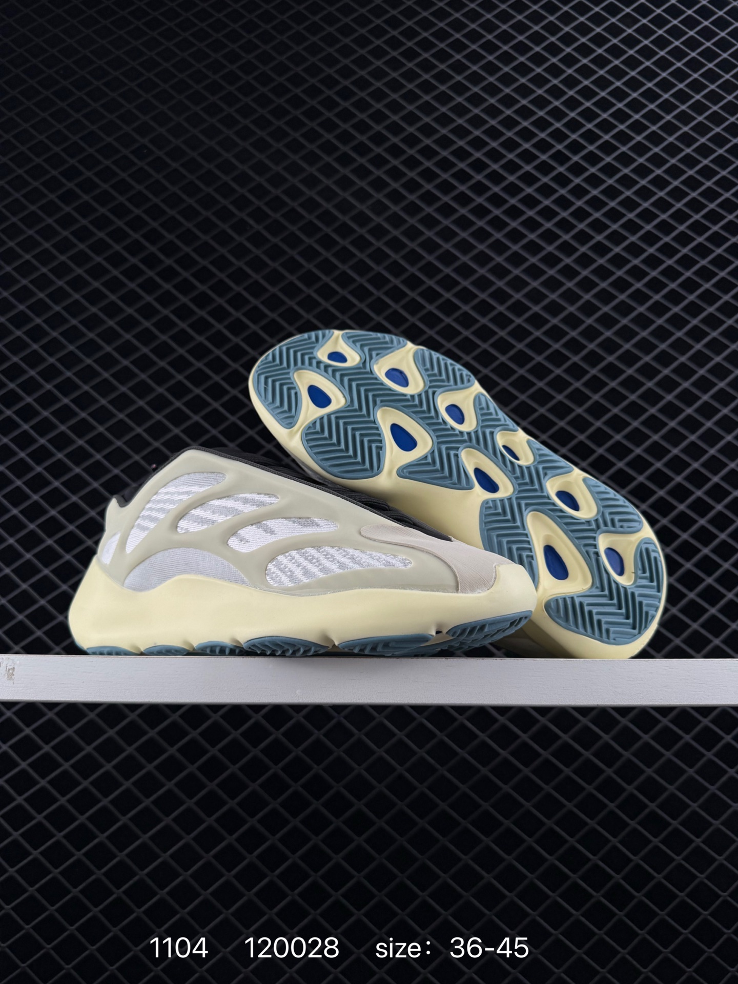 Adidas Sneakers-345