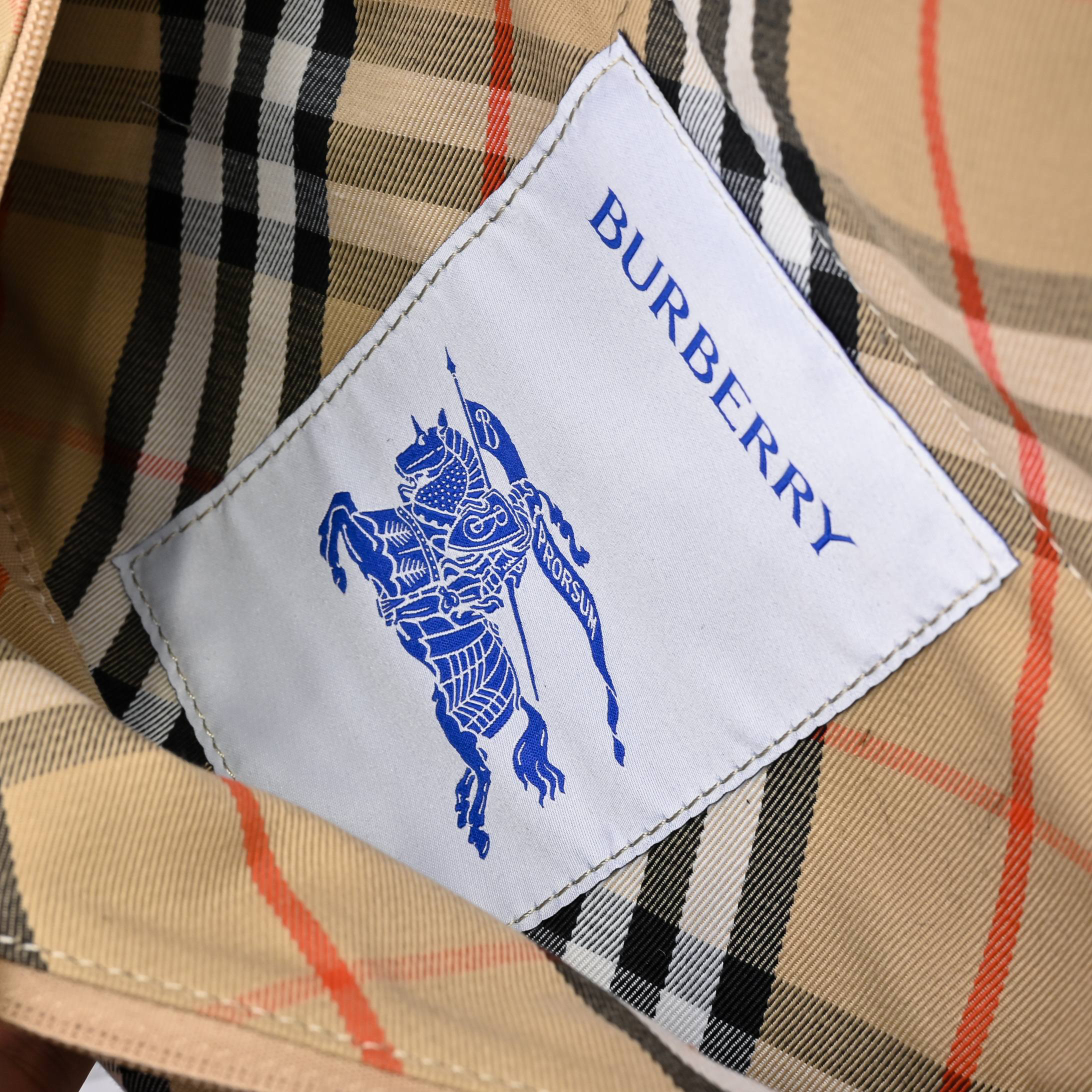 Burberry bag-18