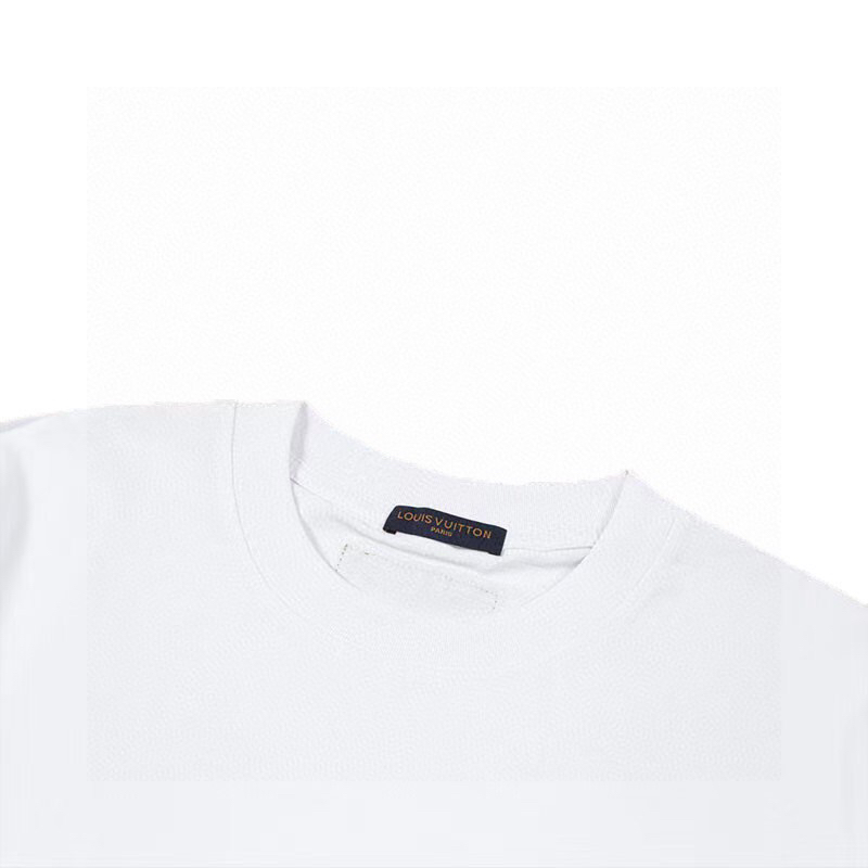LV clothing-47