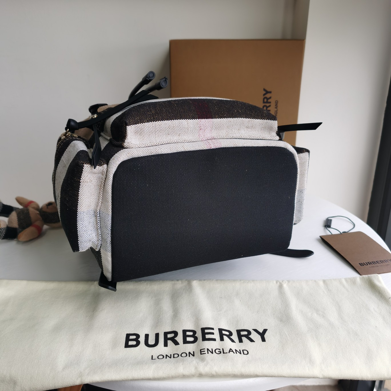 Burberry bag-123