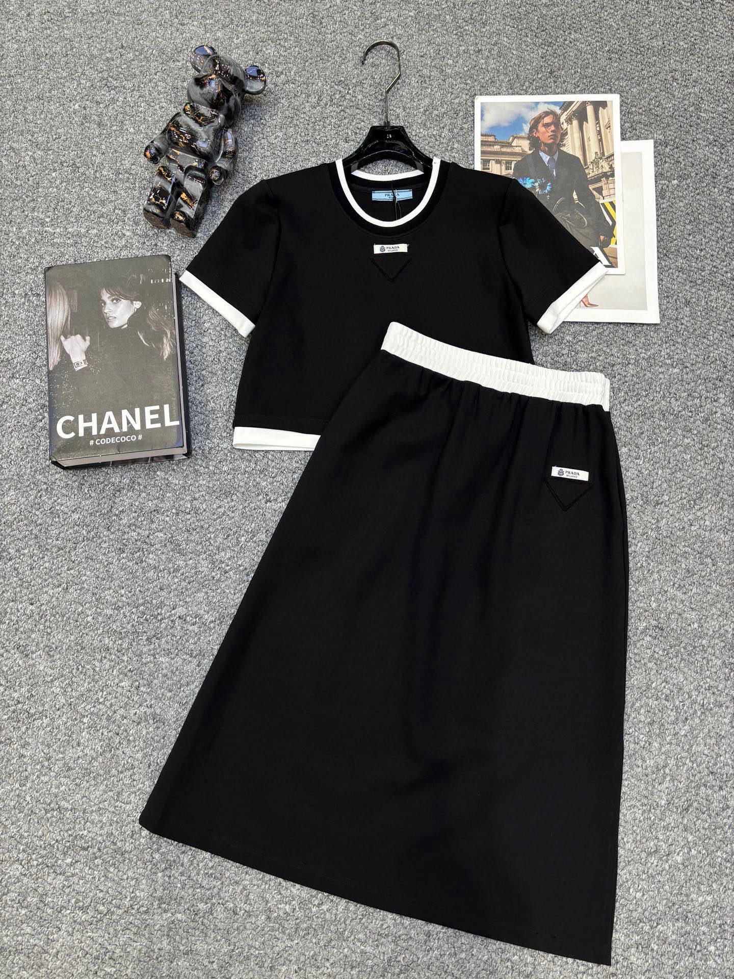 Prada Clothing-255
