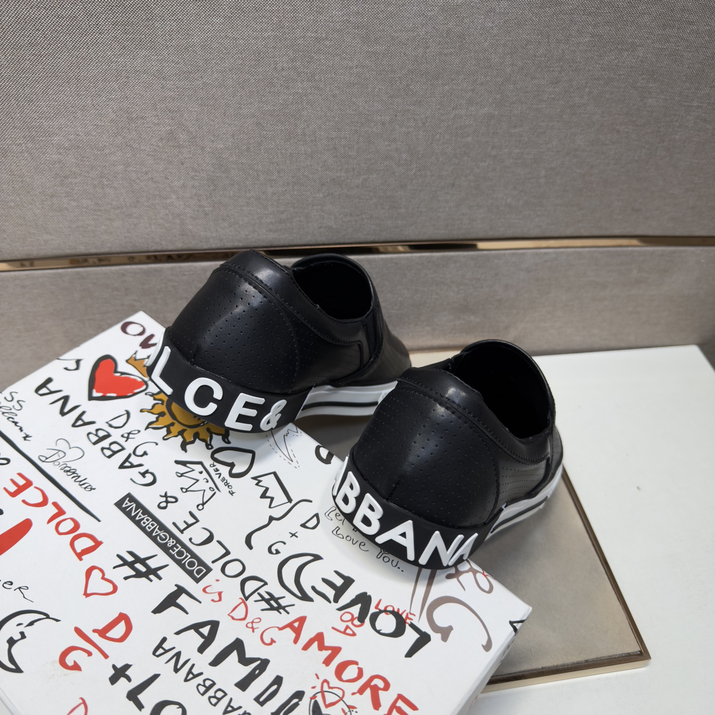 D&G Sneakers-216