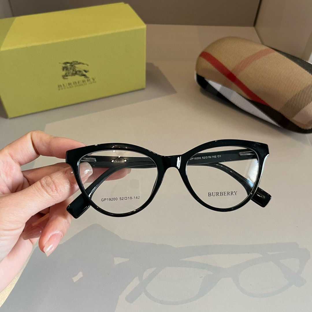 Burberry glasses-17