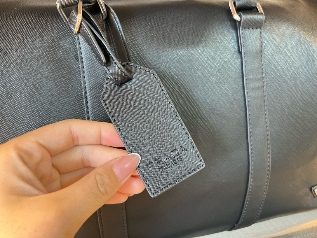 Prada bag-90