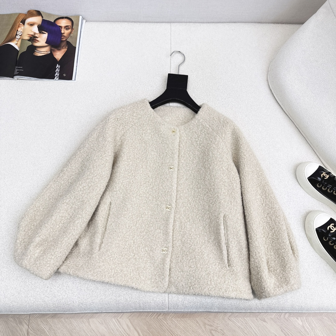 Chanel Clothing-12