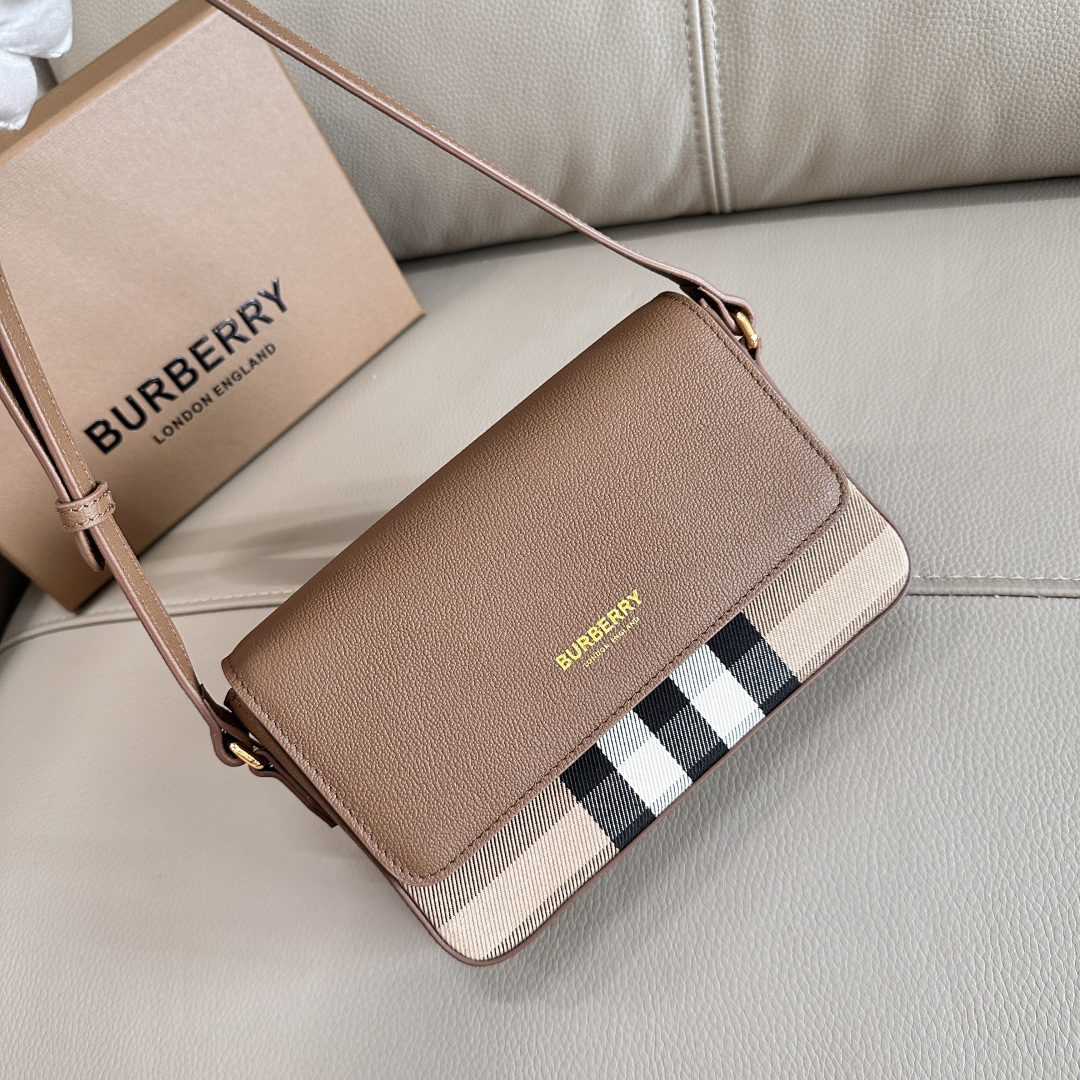 Burberry bag-31
