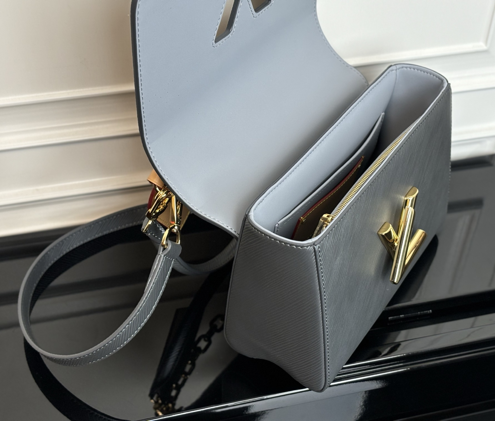Louis Vuitton bag-15