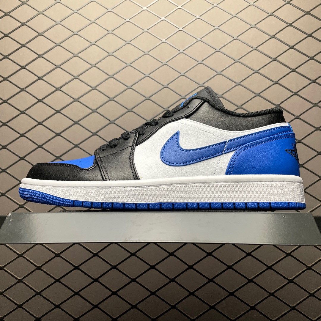 Nike Sneakers-197