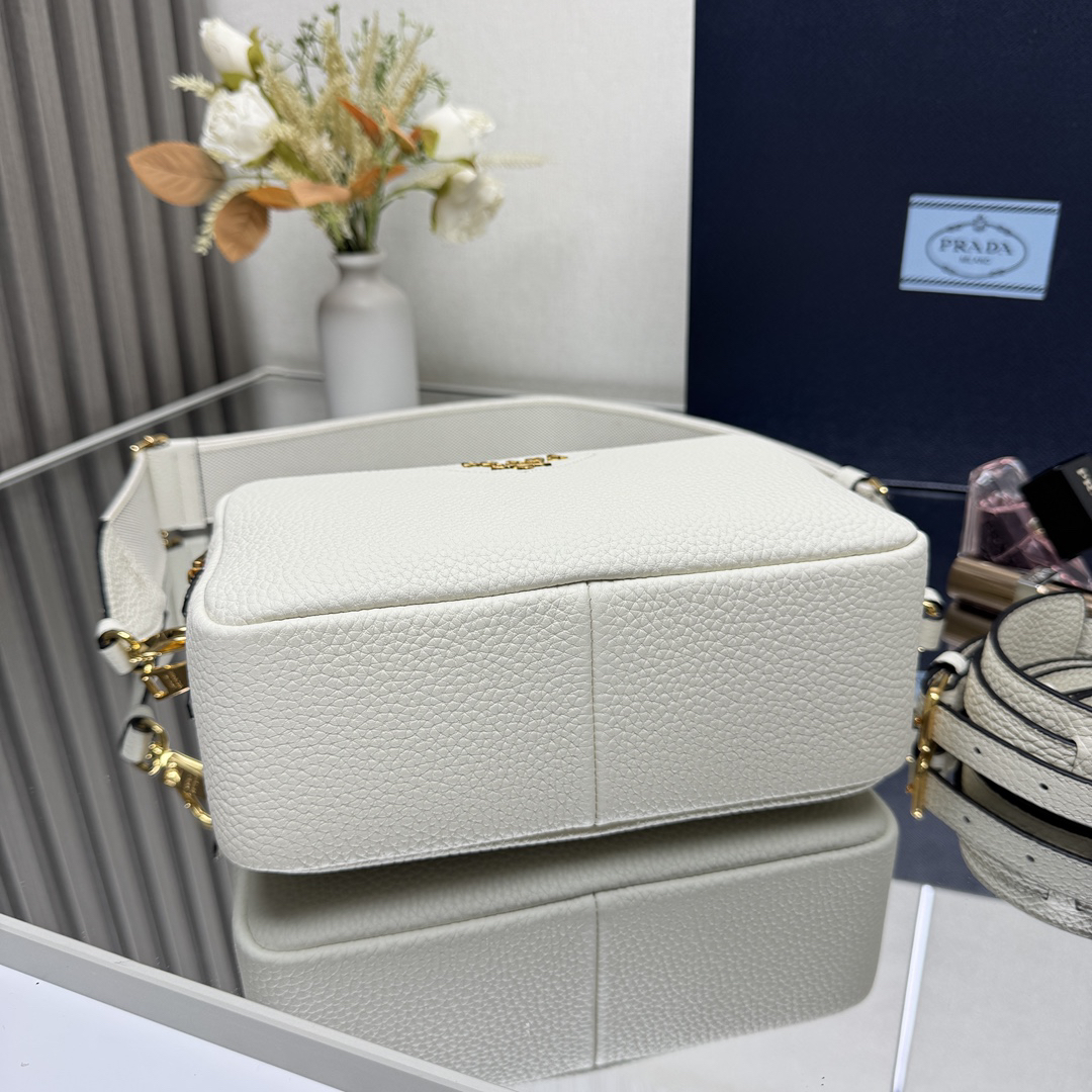 Prada bag-259