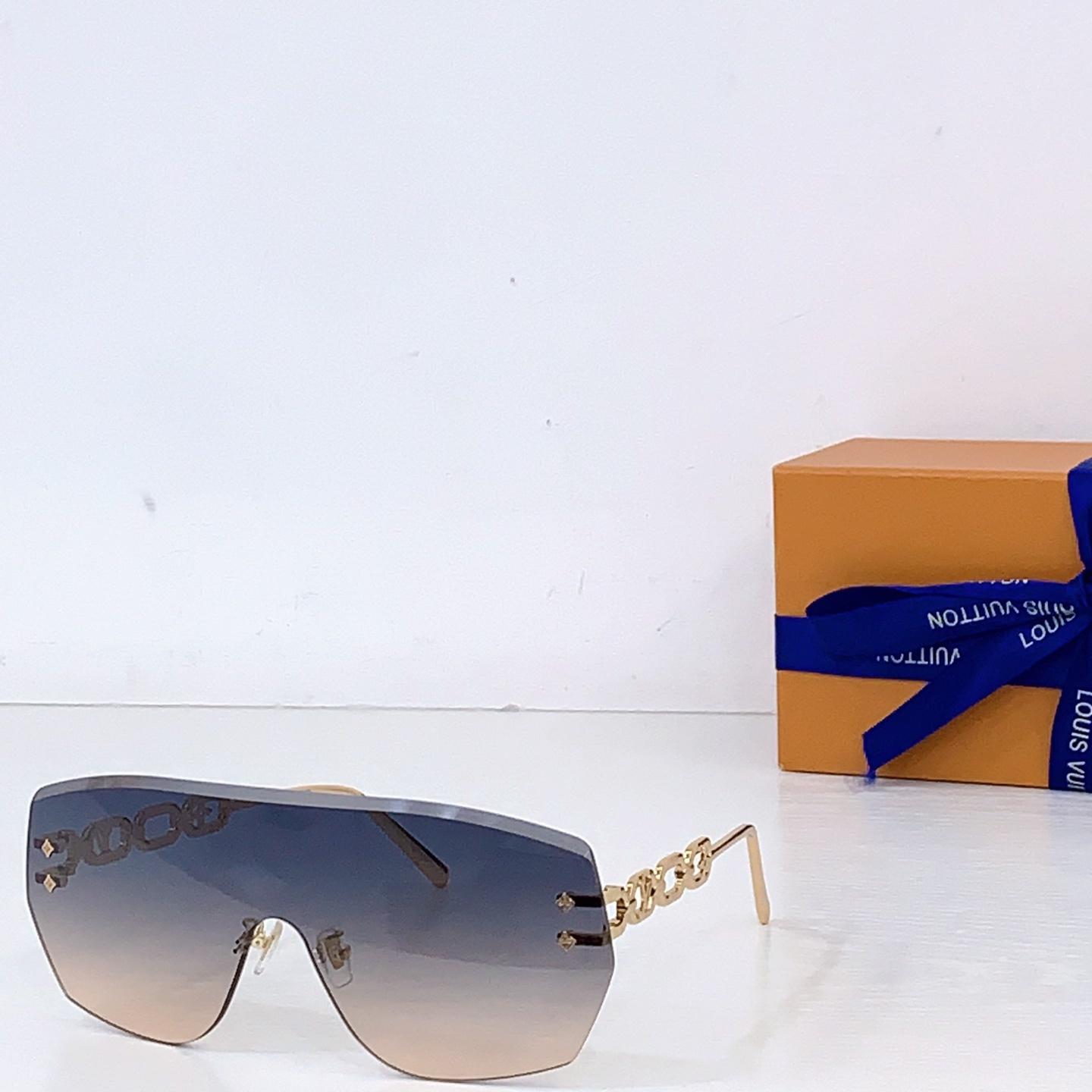 LV glasses-46
