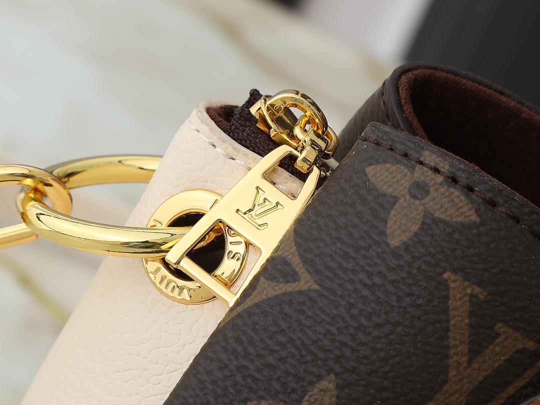 Louis Vuitton bag-42