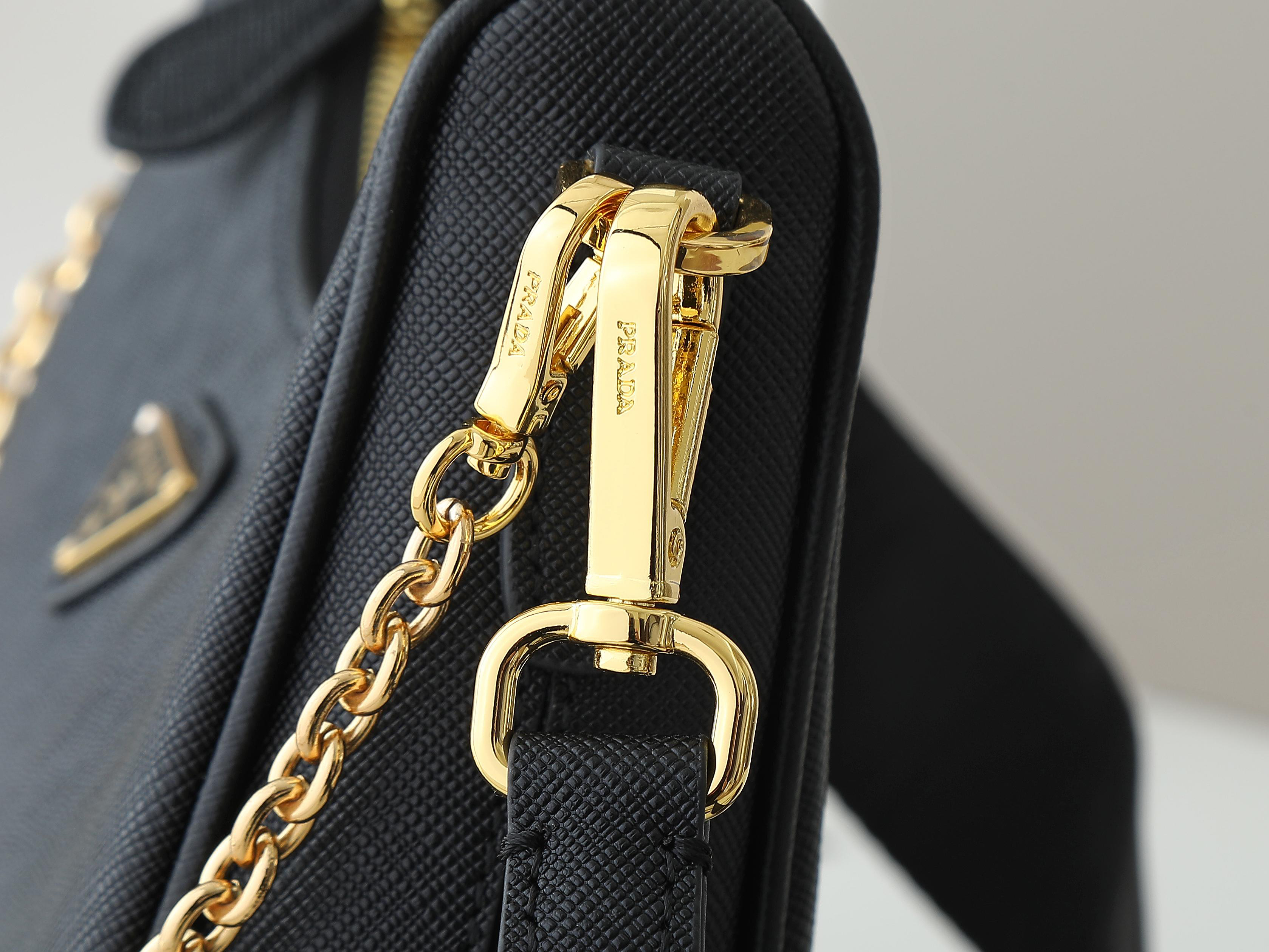 Prada bag-109