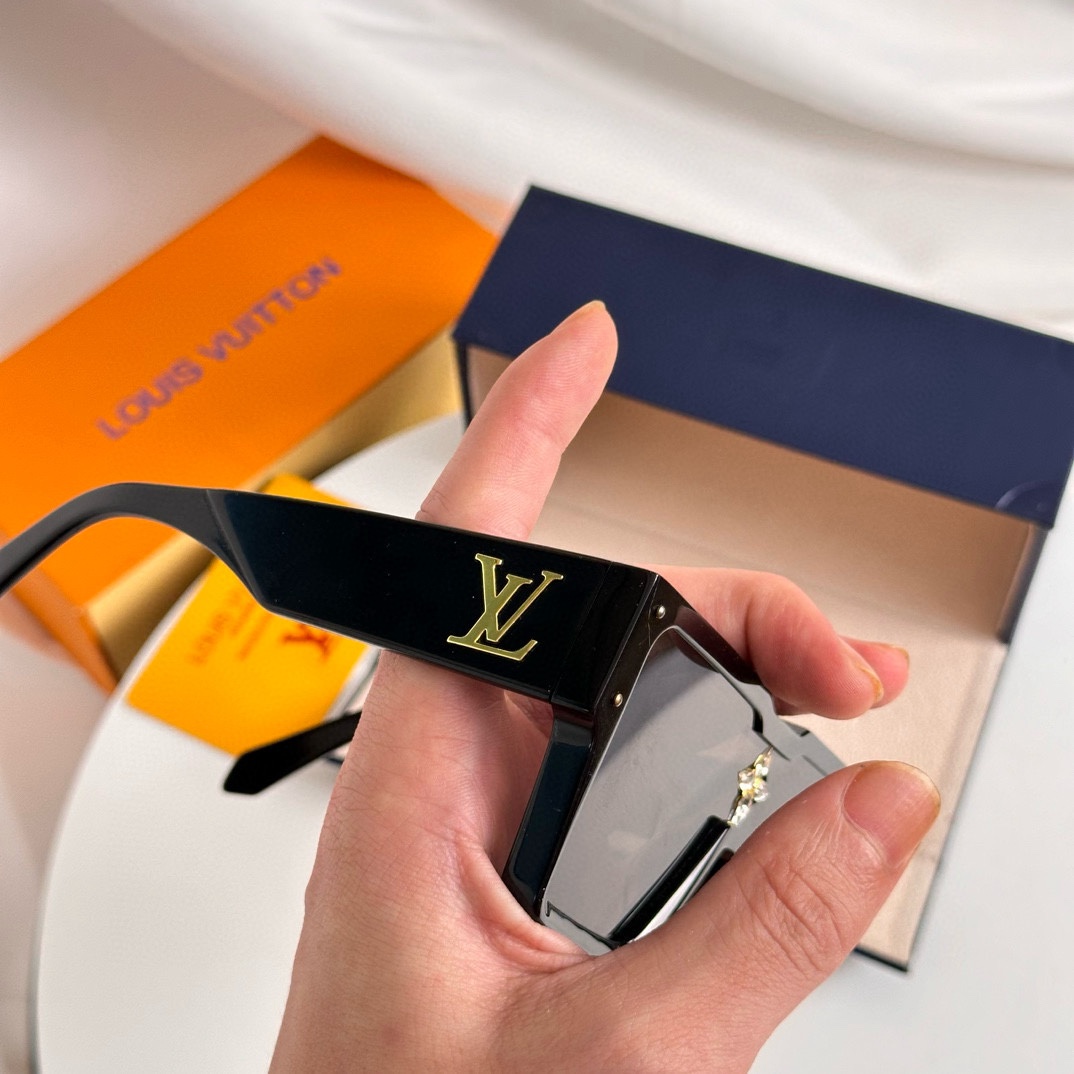 LV glasses-1