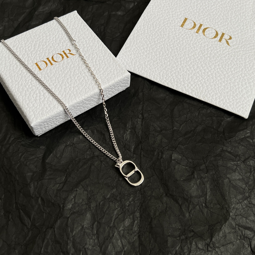 Dior necklace-50