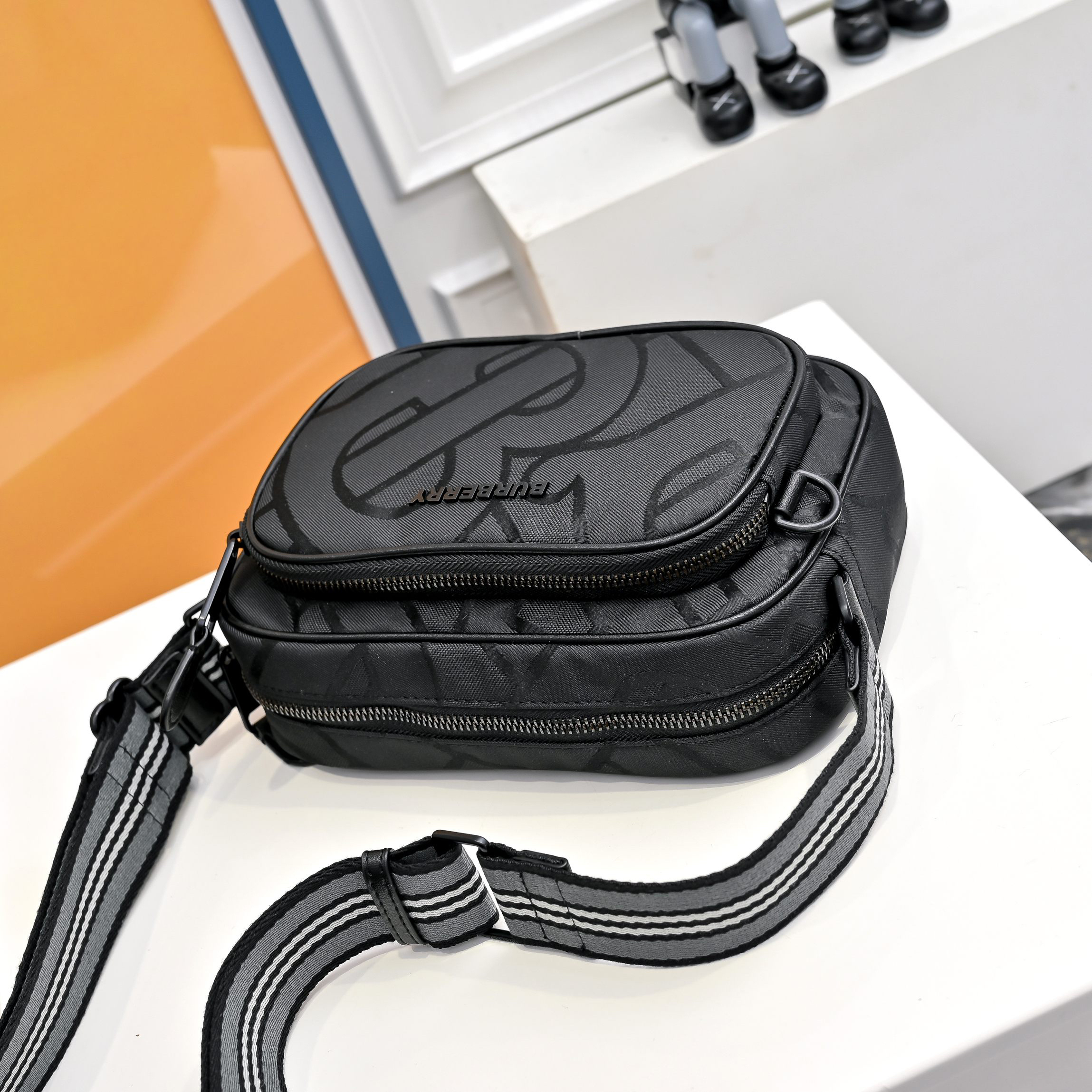 Burberry bag-12