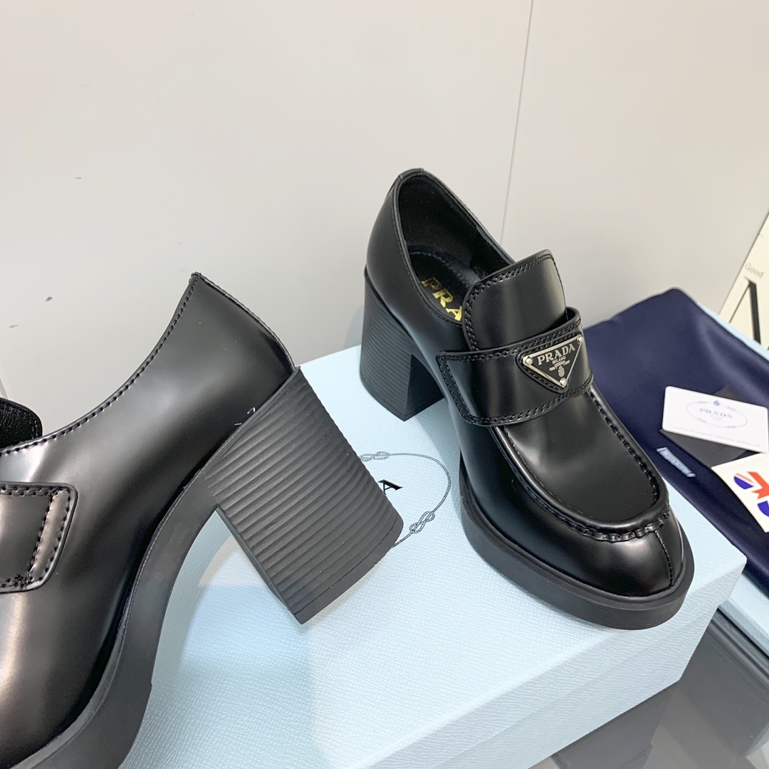 Prada women's leather shoes-34