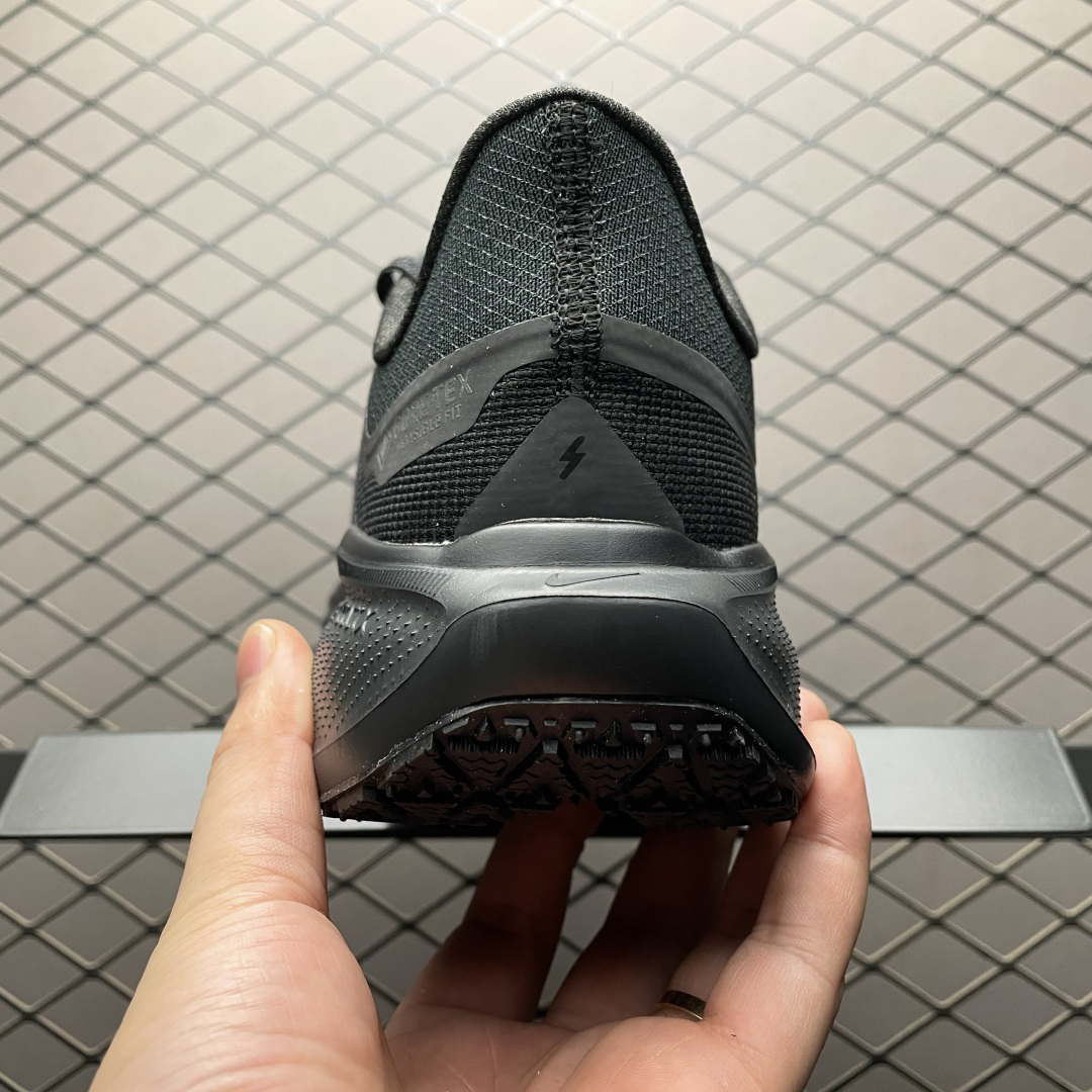 Nike Sneakers-69