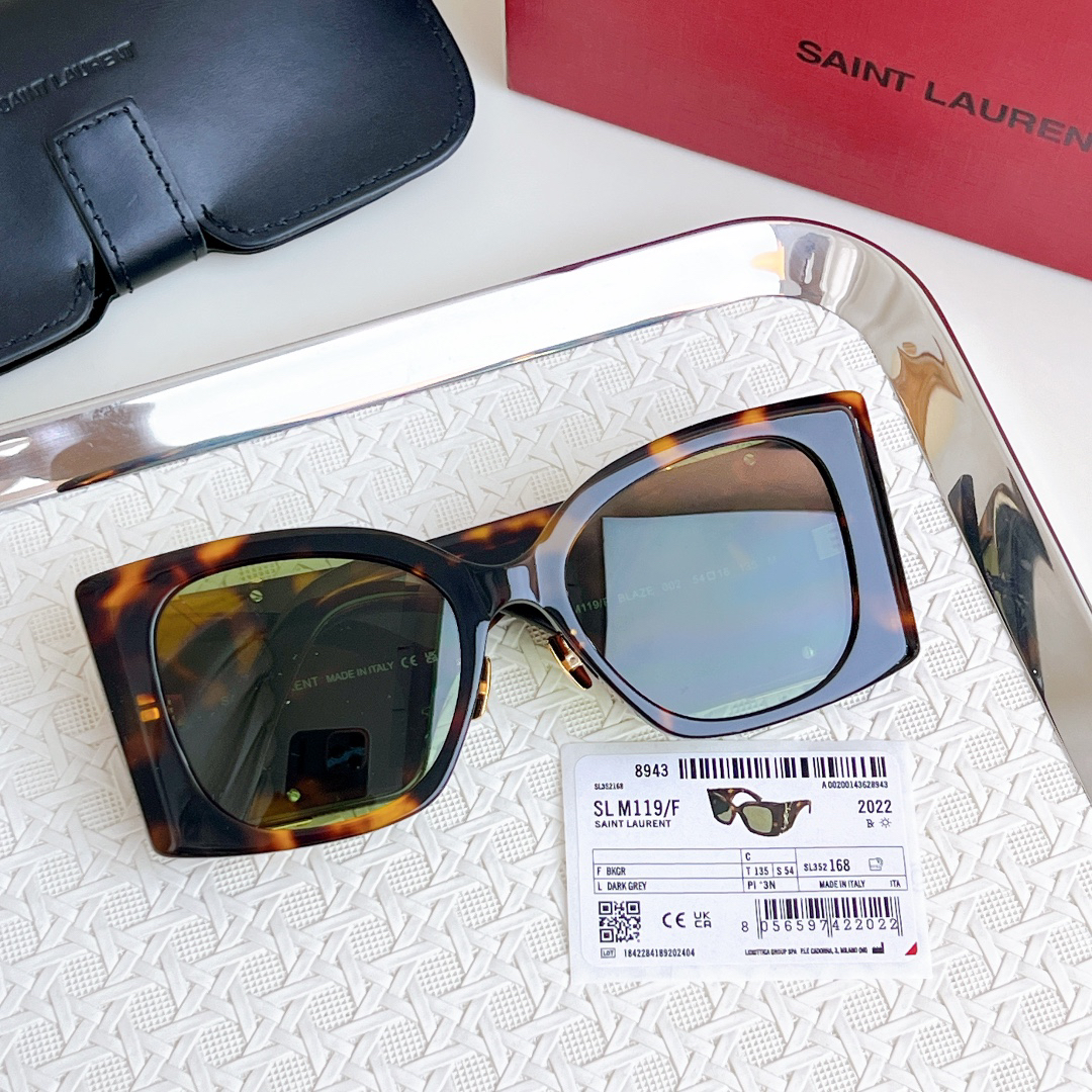 YSL glasses-14