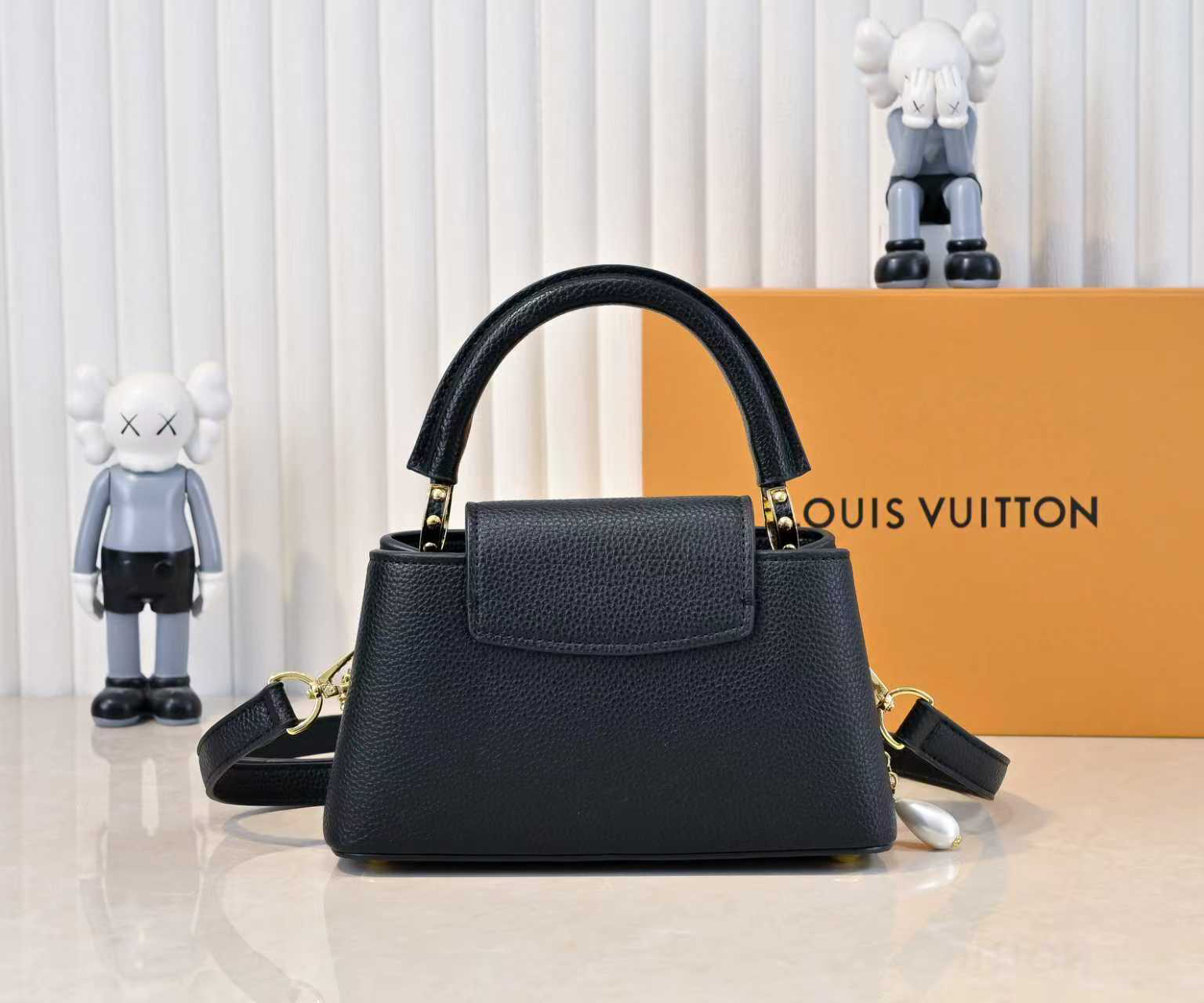 Louis Vuitton bag-142