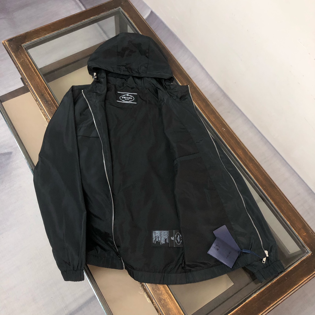 Prada Clothing-361