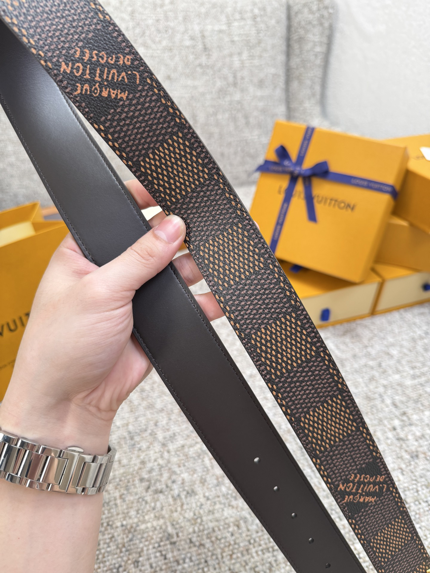 Lv belt-39