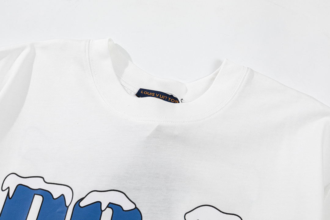 LV clothing-120