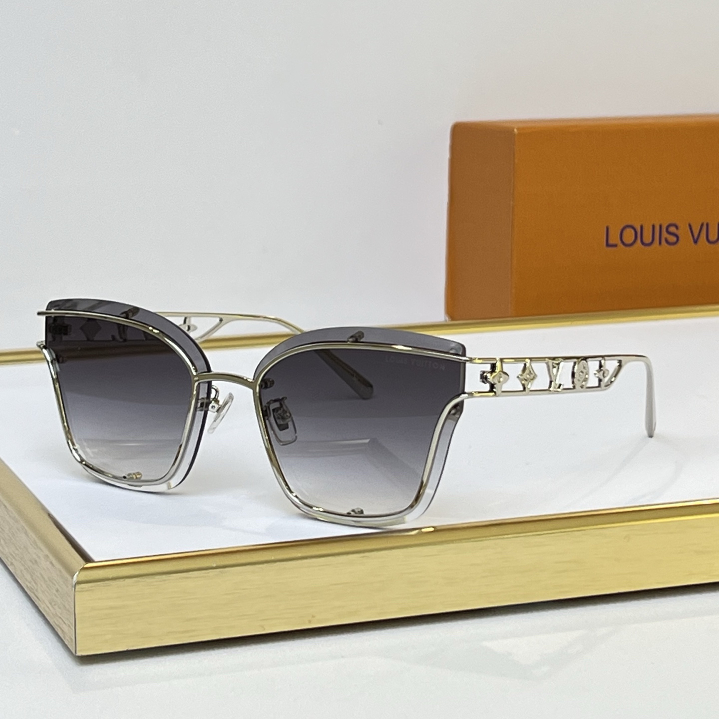 LV glasses-68