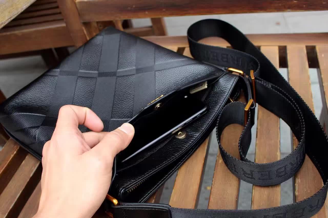 Burrberry 0243-3 Men Leather Messenger Bag Black