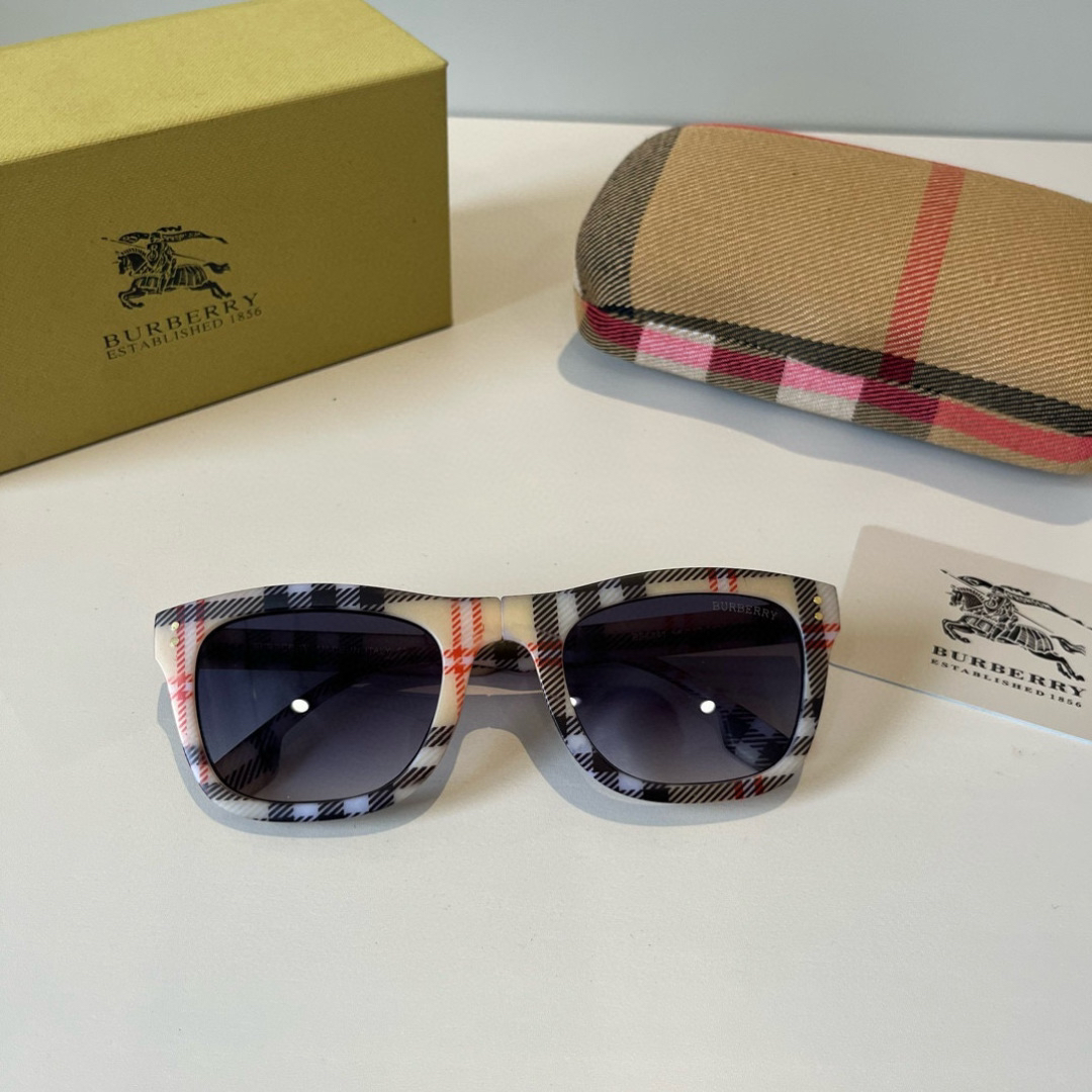Burberry glasses-16