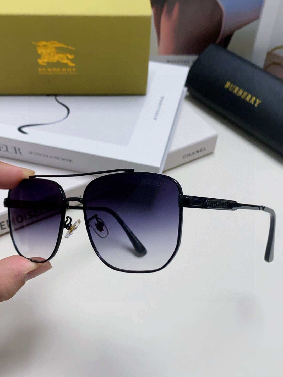 Burberry glasses-28