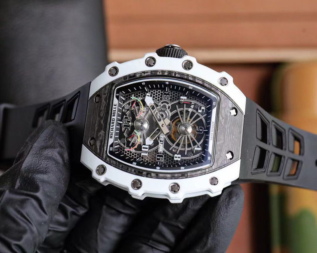 Watch 32