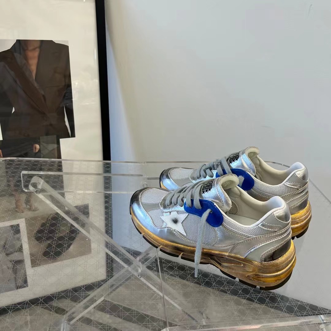Golden Goose Sneakers-95