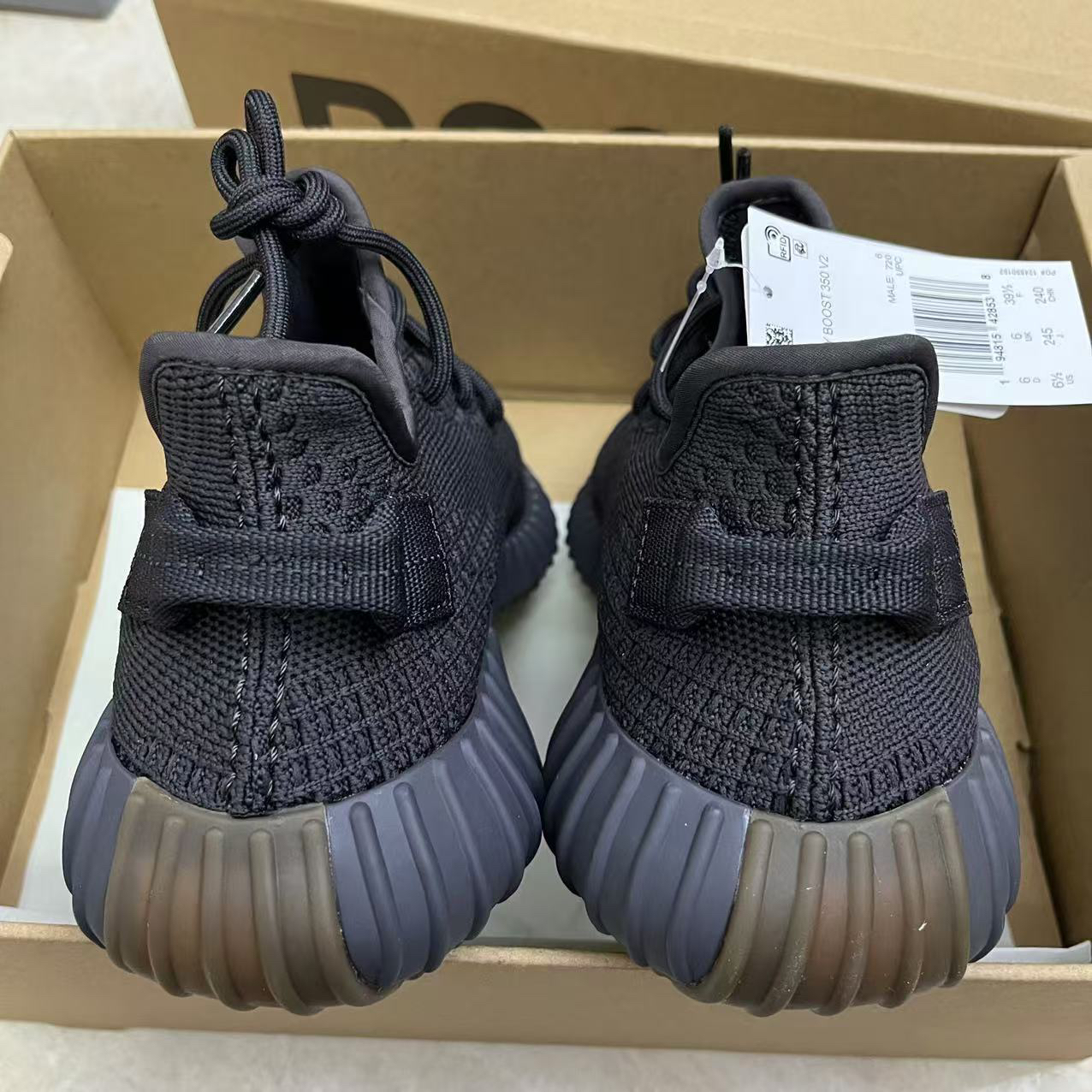 Adidas Sneakers-324