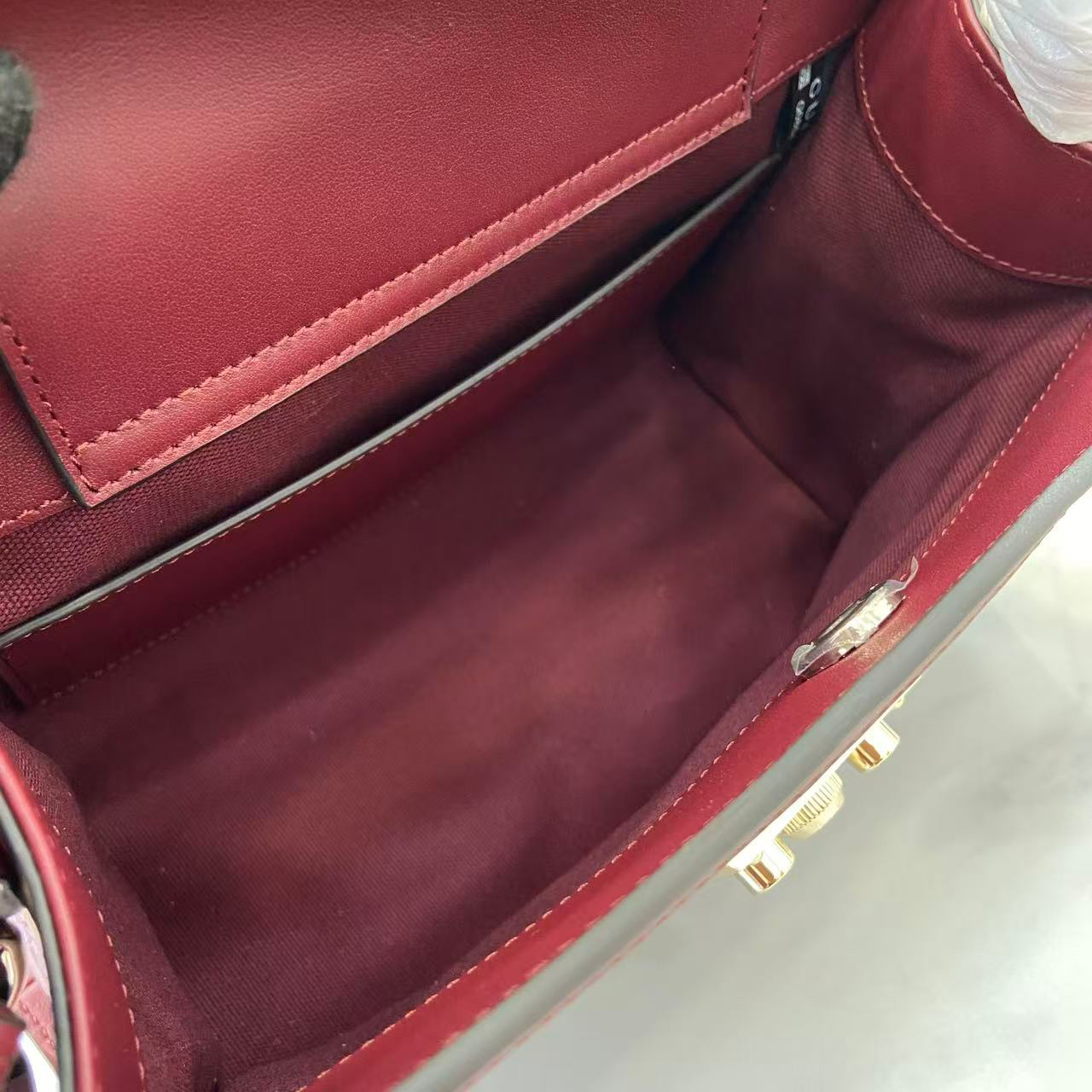 Gucci new bag-117